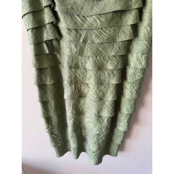 Adrianna Pappell Green Metallic Ruffle Cocktail Formal Dress *minor flaw* Sz 14 - Picture 4 of 13
